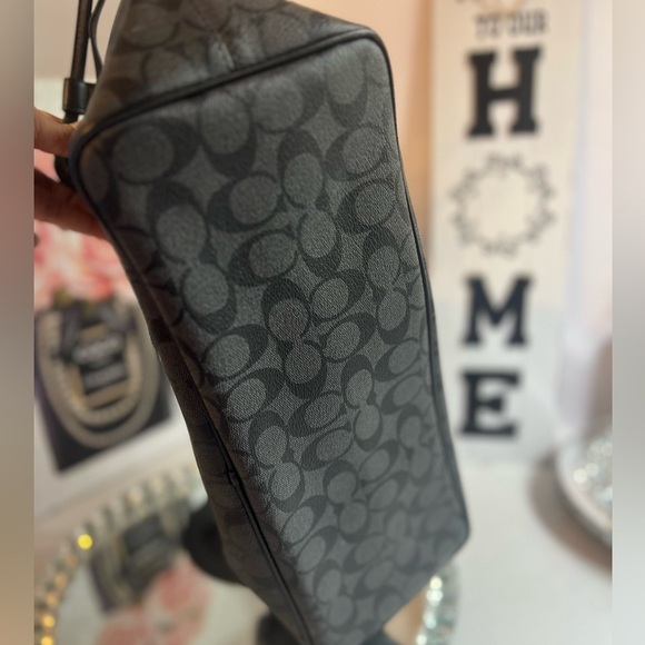 Coach F57842 Signature Drawstring Carryall Shoulder Bag - Picture 10 of 15